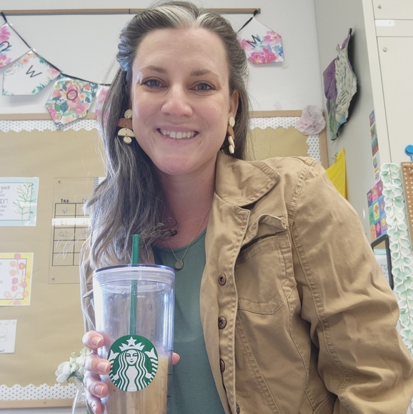 Meet your Posher, Paipai - Picture 1 of 1